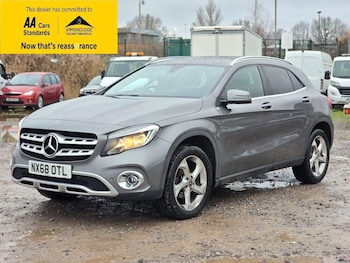 Used Mercedes-Benz GLA 2018 for sale - 77617964: Photo