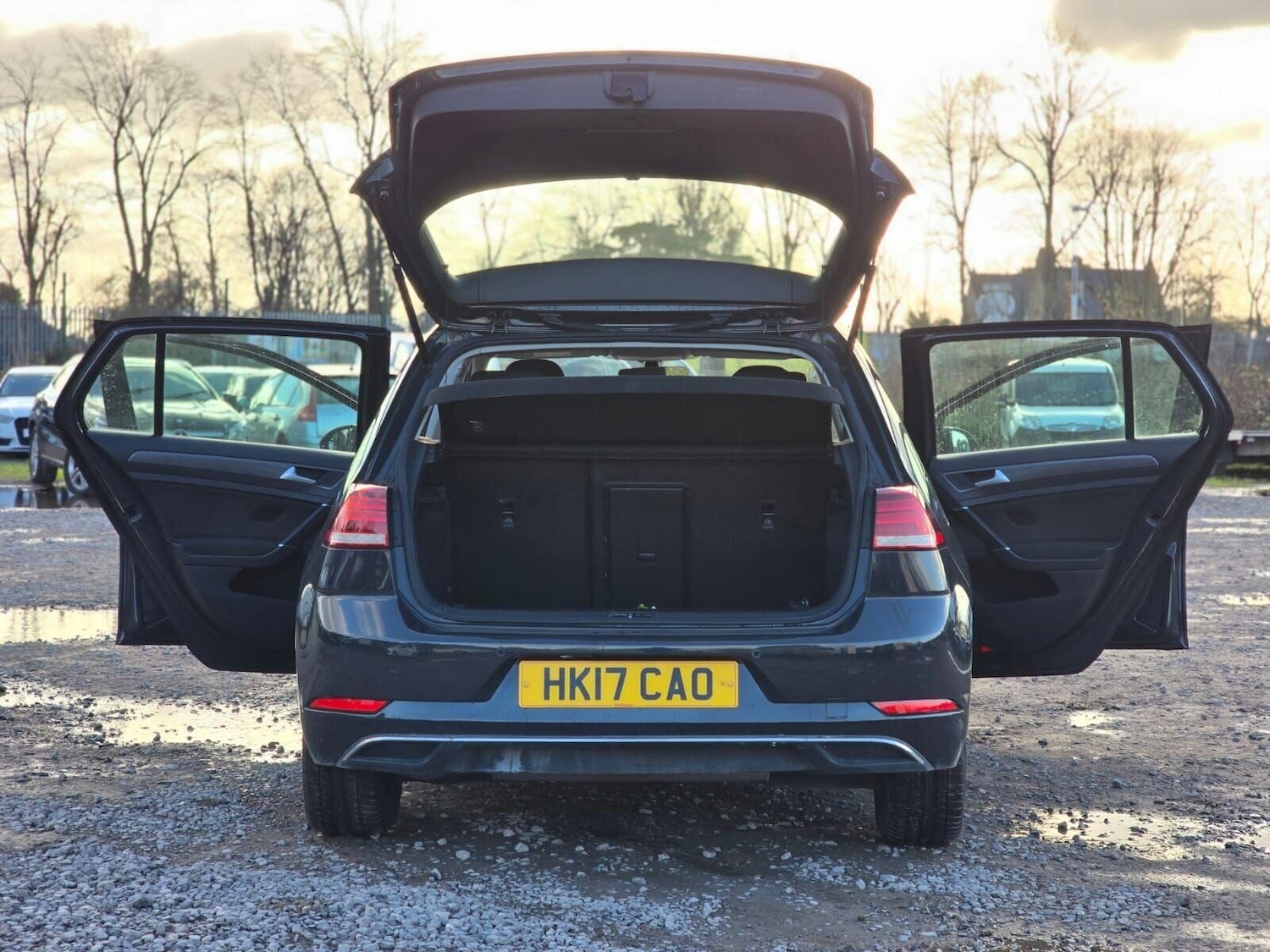 Used Volkswagen Golf 2017 for sale - 76697462: Photo 38