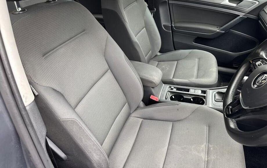 Used Volkswagen Golf 2017 for sale - 76697462: Photo 6