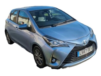 Used Toyota Yaris 2017 for sale - 77677292: Photo
