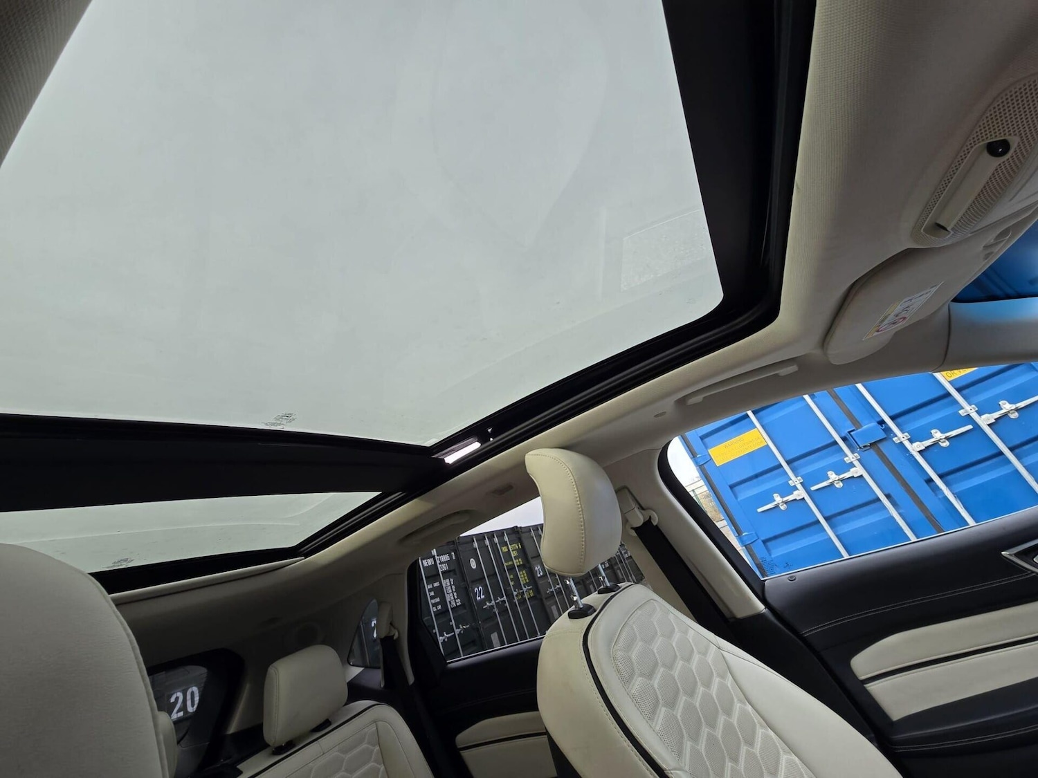 Used Ford Edge 2017 for sale - 77477159: Photo 62