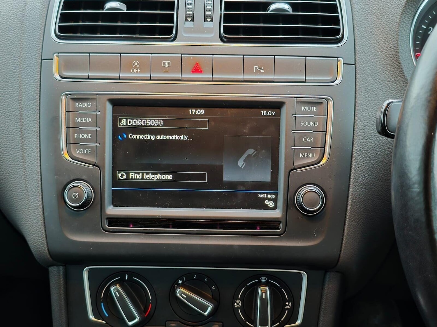 Used Volkswagen Polo 2017 for sale - 76961694: Photo 29