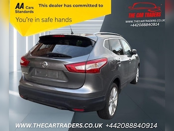 Used Nissan Qashqai 2017 for sale - 76163881: Photo 4