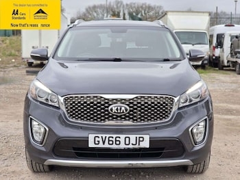 Used Kia Sorento 2017 for sale - 78906876: Photo