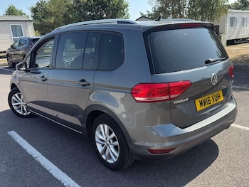 Used Volkswagen Touran 2016 for sale - 75574720: Photo