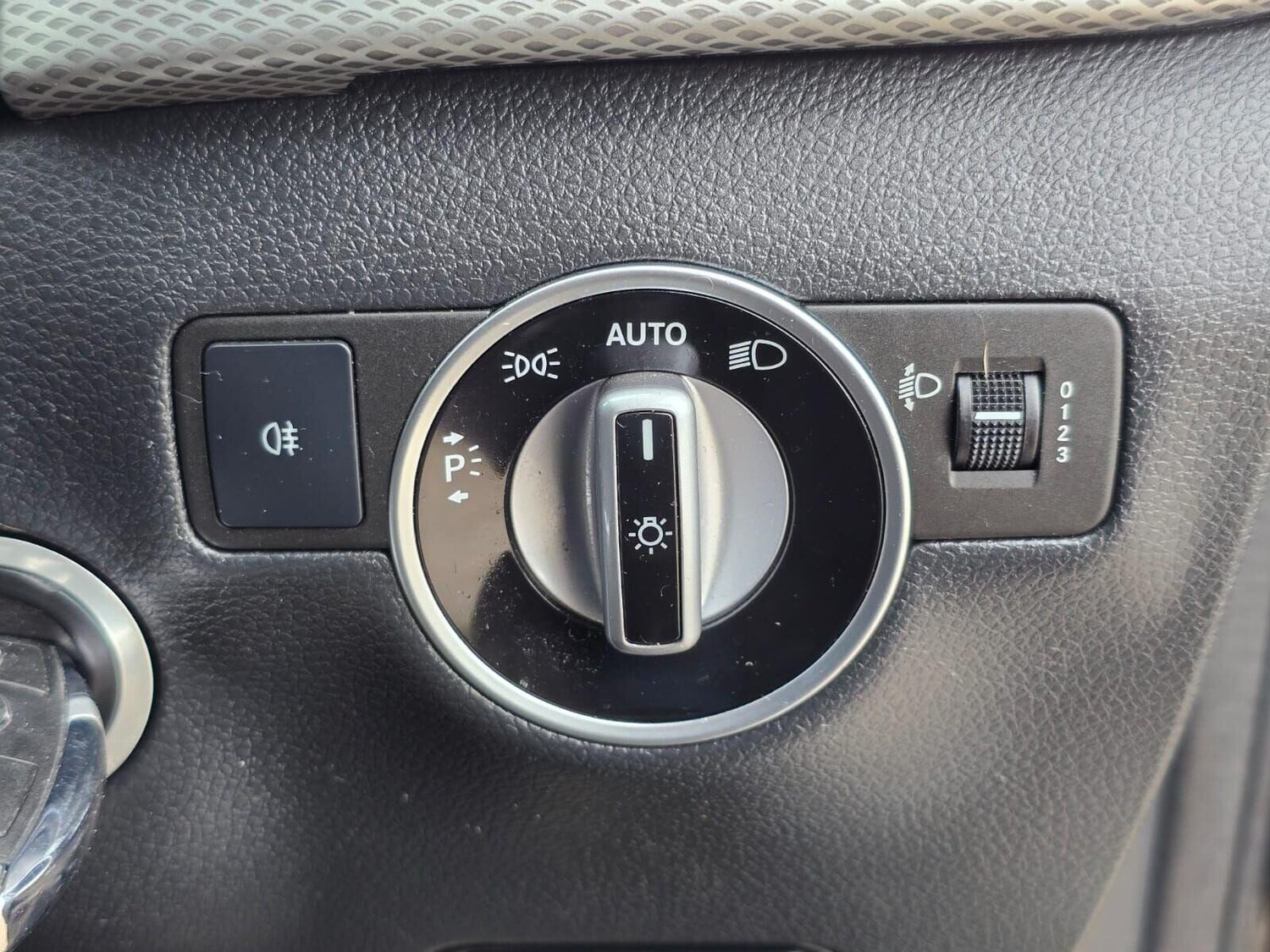 Used Mercedes-Benz B Class 2017 for sale - 75872685: Photo 31