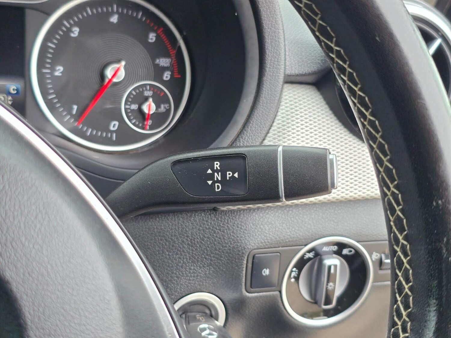 Used Mercedes-Benz B Class 2017 for sale - 75872685: Photo 37