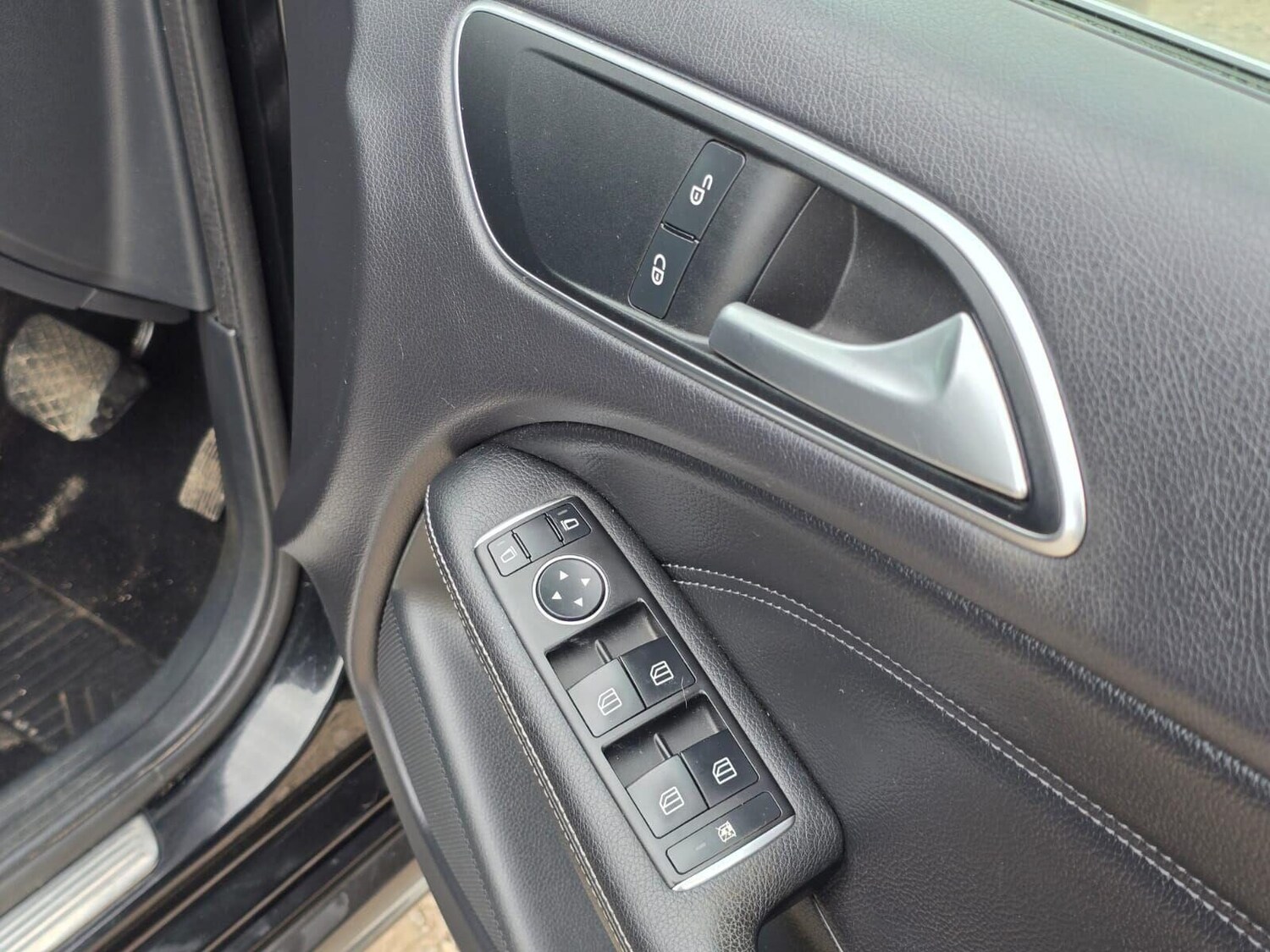 Used Mercedes-Benz B Class 2017 for sale - 75872685: Photo 65