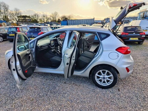 Used Ford Fiesta 2019 for sale - 75426060: Photo 28
