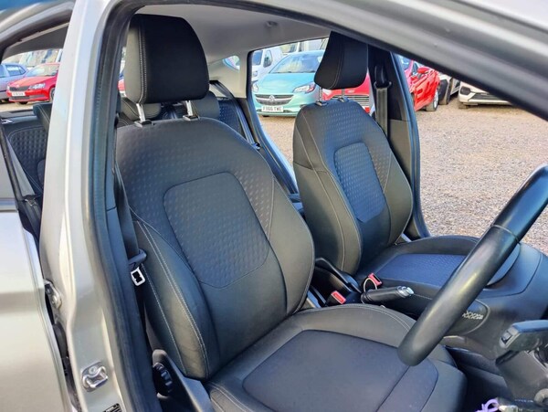 Used Ford Fiesta 2019 for sale - 75426060: Photo 32