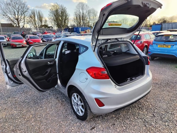Used Ford Fiesta 2019 for sale - 75426060: Photo 34