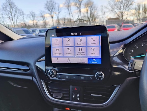 Used Ford Fiesta 2019 for sale - 75426060: Photo 50