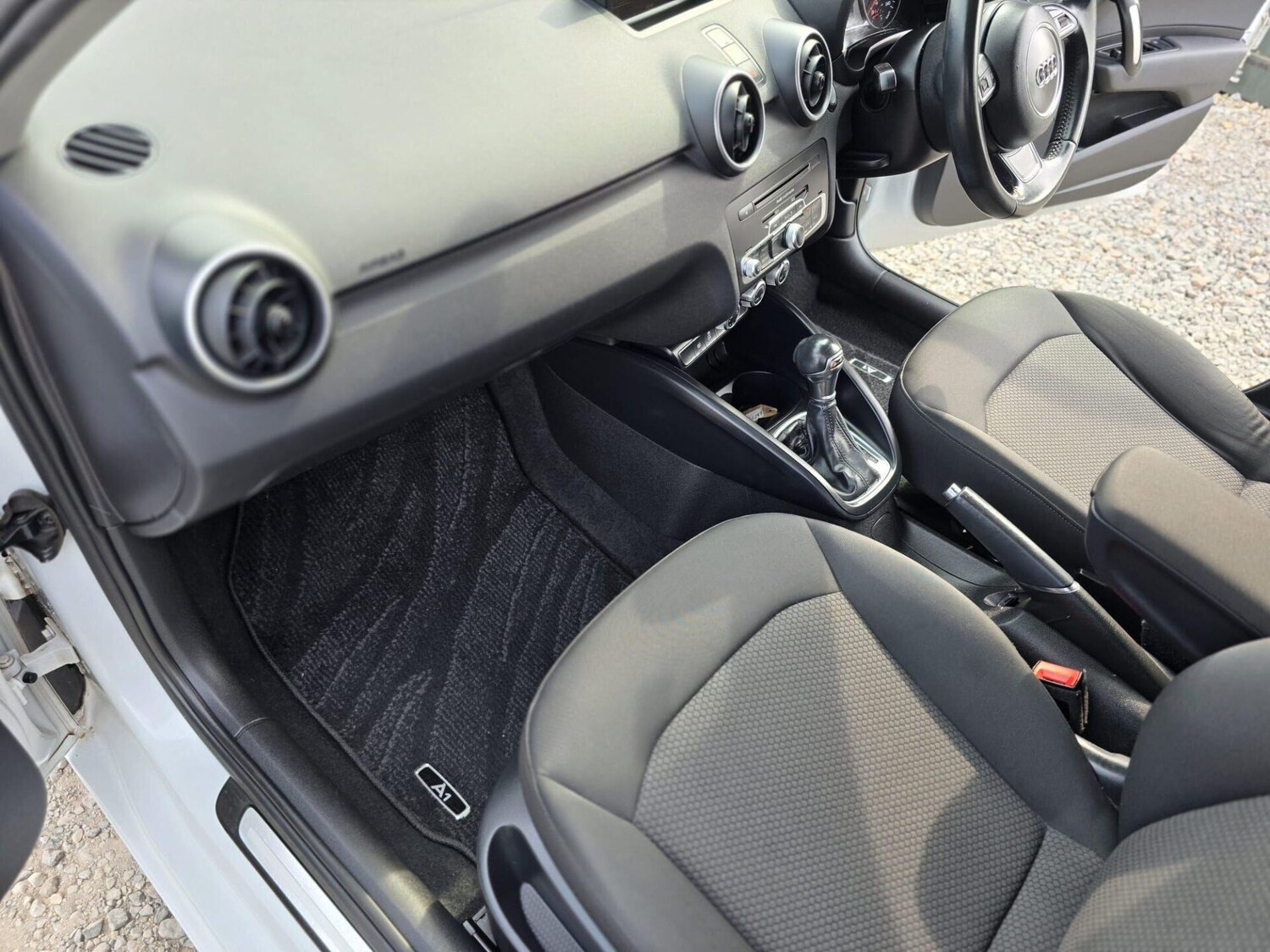 Used Audi A1 2015 for sale - 78011038: Photo 36