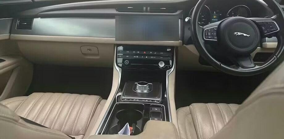 Used Jaguar XF 2016 for sale - 77079899: Photo 28