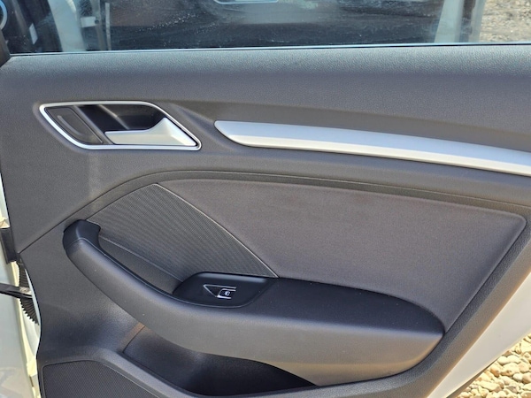 Used Audi A3 2015 for sale - 75117963: Photo 26