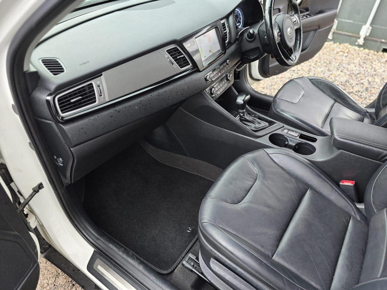 Used Kia Niro 2017 for sale - 77435947: Photo 37