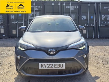 Used Toyota C-HR 2022 for sale - 79020900: Photo