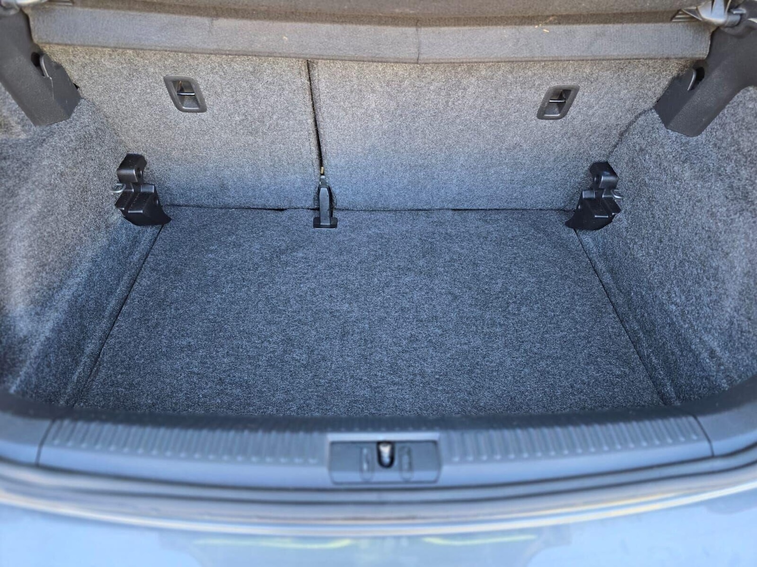 Used Volkswagen Polo 2017 for sale - 76692943: Photo 37