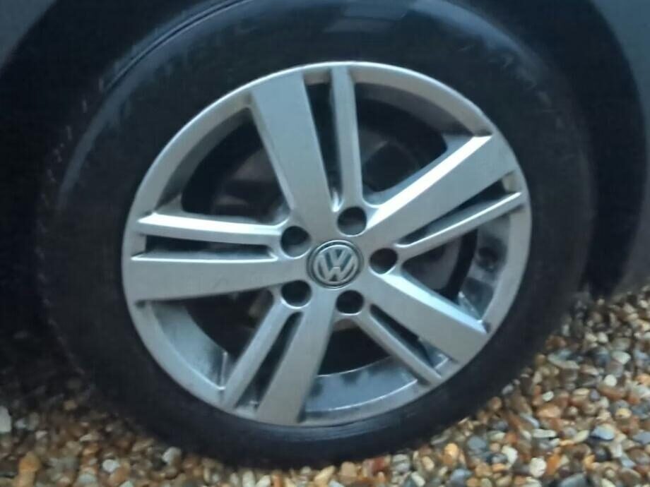 Used Volkswagen Polo 2017 for sale - 76692943: Photo 8