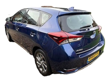 Used Toyota Auris 2018 for sale - 77679800: Photo