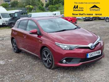 2017 (17) - 1.8 Hybrid Design TSS 5dr CVT