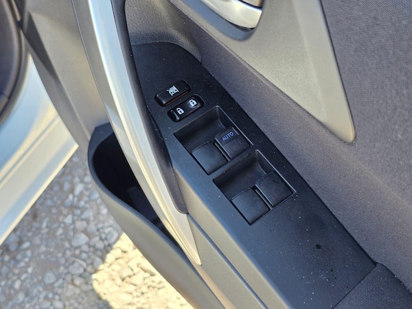 Used Toyota Auris 2014 for sale - 75504209: Photo 24