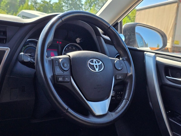Used Toyota Auris 2014 for sale - 75504209: Photo 38