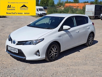Used Toyota Auris 2014 for sale - 75504209: Photo