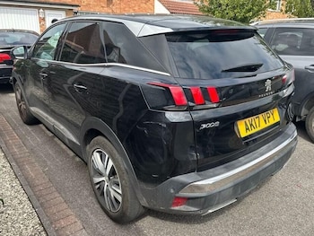 Used Peugeot 3008 2017 for sale - 75632014: Photo
