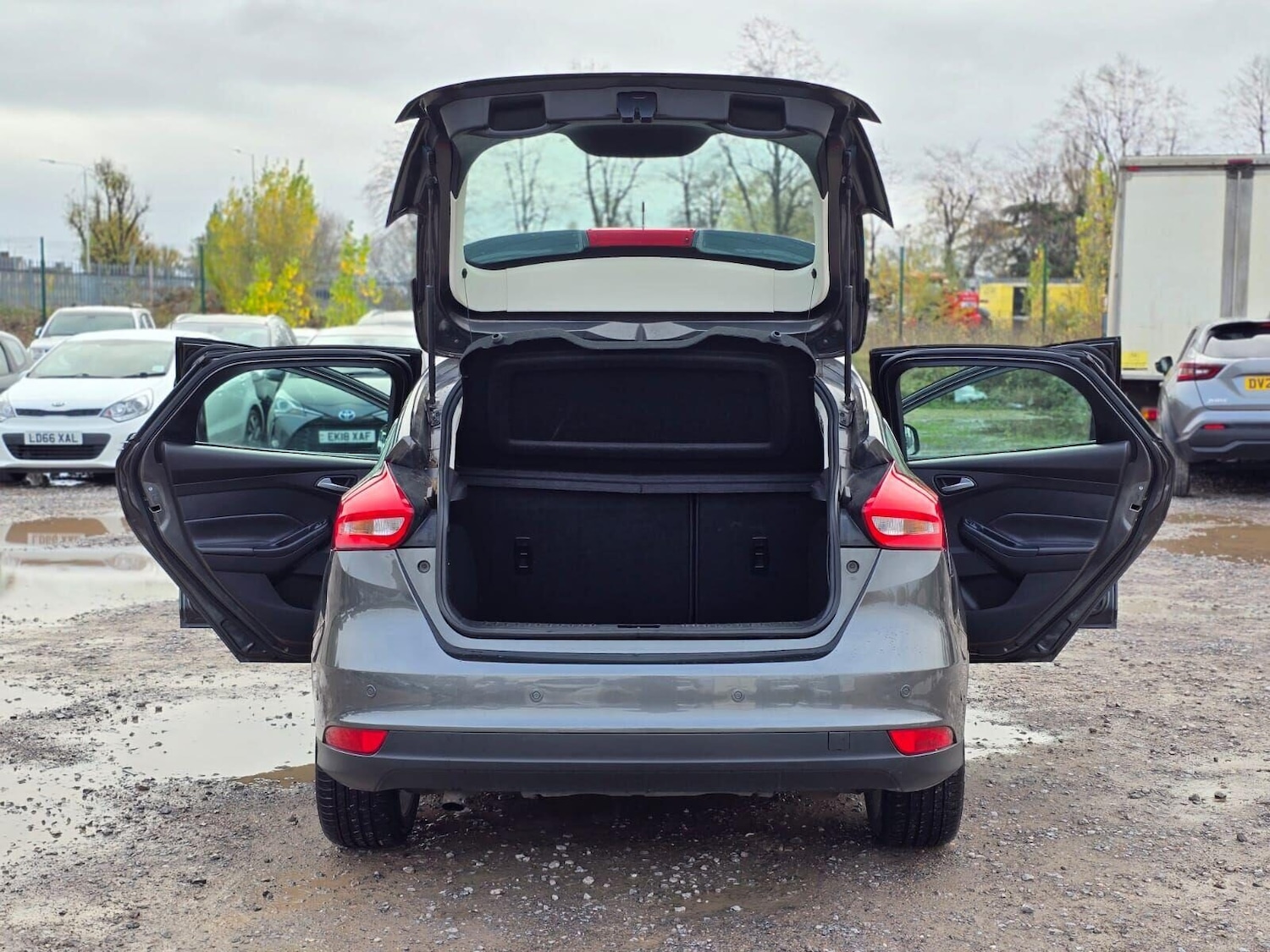 Used Ford Focus 2016 for sale - 76376608: Photo 35