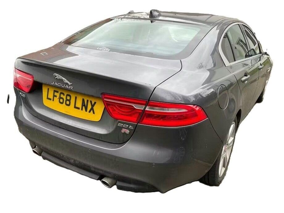 Used Jaguar XE 2018 for sale - 77719093: Photo 3