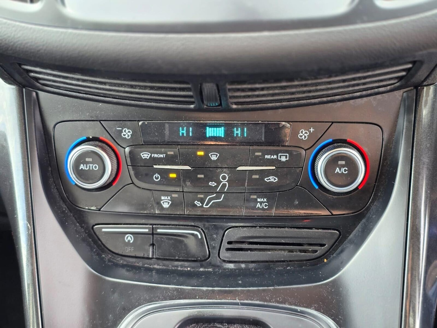 Used Ford Kuga 2018 for sale - 75962247: Photo 36