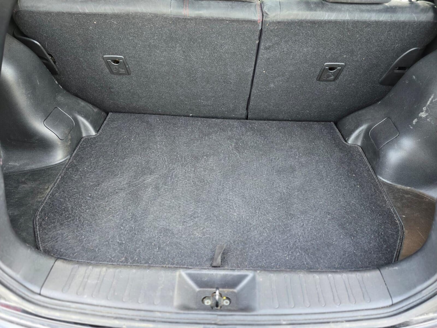 Used Nissan Juke 2017 for sale - 76163873: Photo 38