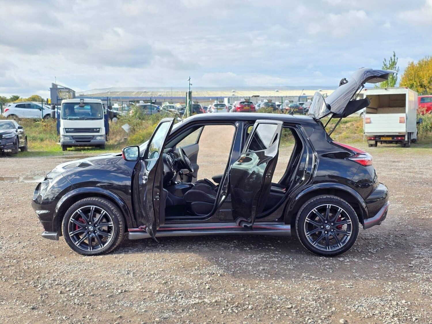 Used Nissan Juke 2017 for sale - 76163873: Photo 59