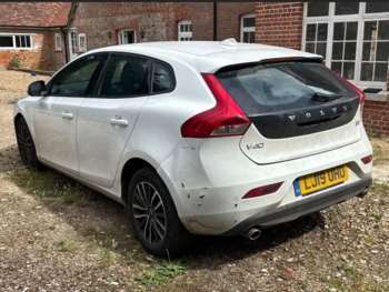 Used Volvo V40 2019 for sale - 75163949: Photo