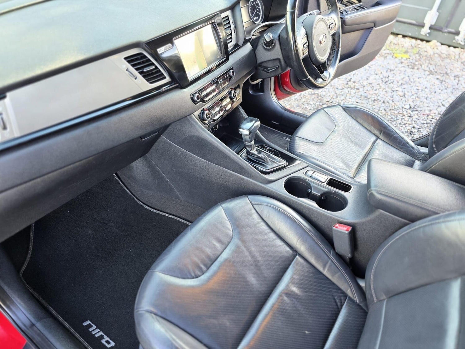 Used Kia Niro 2017 for sale - 77241459: Photo 41