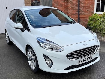 2017 - 1.0T EcoBoost Titanium Hatchback 5dr Petrol Auto Euro 6 (s/s) (100 ps)