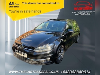Used Volkswagen Golf 2019 for sale - 76553791: Photo