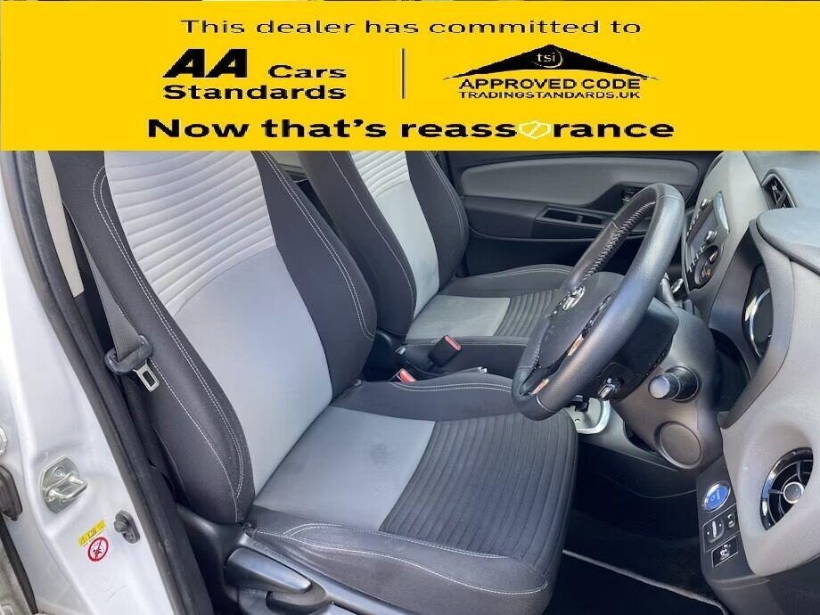 Used Toyota Yaris 2017 for sale - 76185952: Photo 6