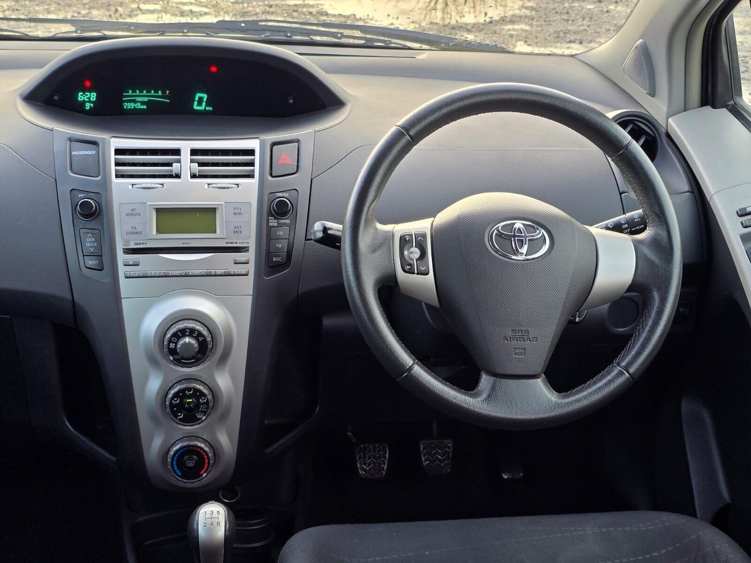 Used Toyota Yaris 2008 for sale - 77032858: Photo 22