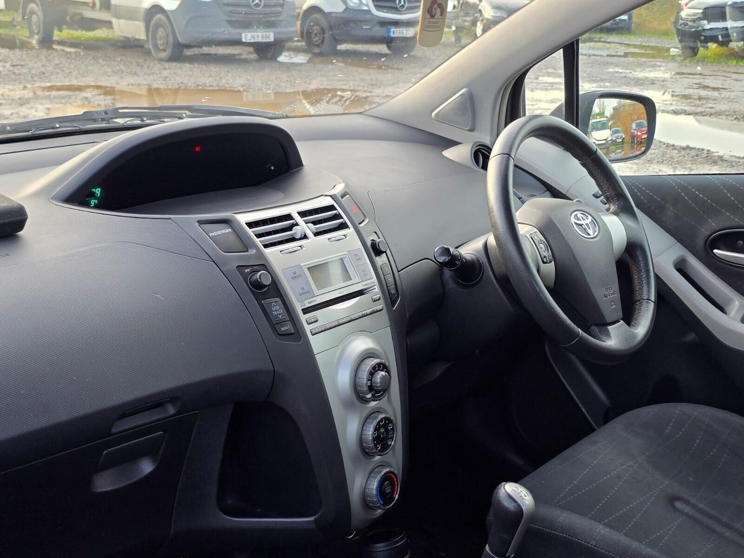 Used Toyota Yaris 2008 for sale - 77032858: Photo 23