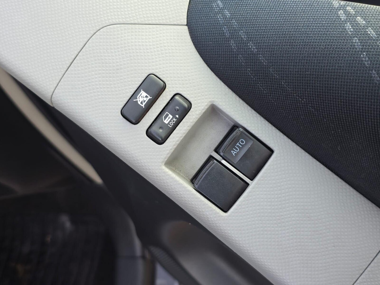 Used Toyota Yaris 2008 for sale - 77032858: Photo 26