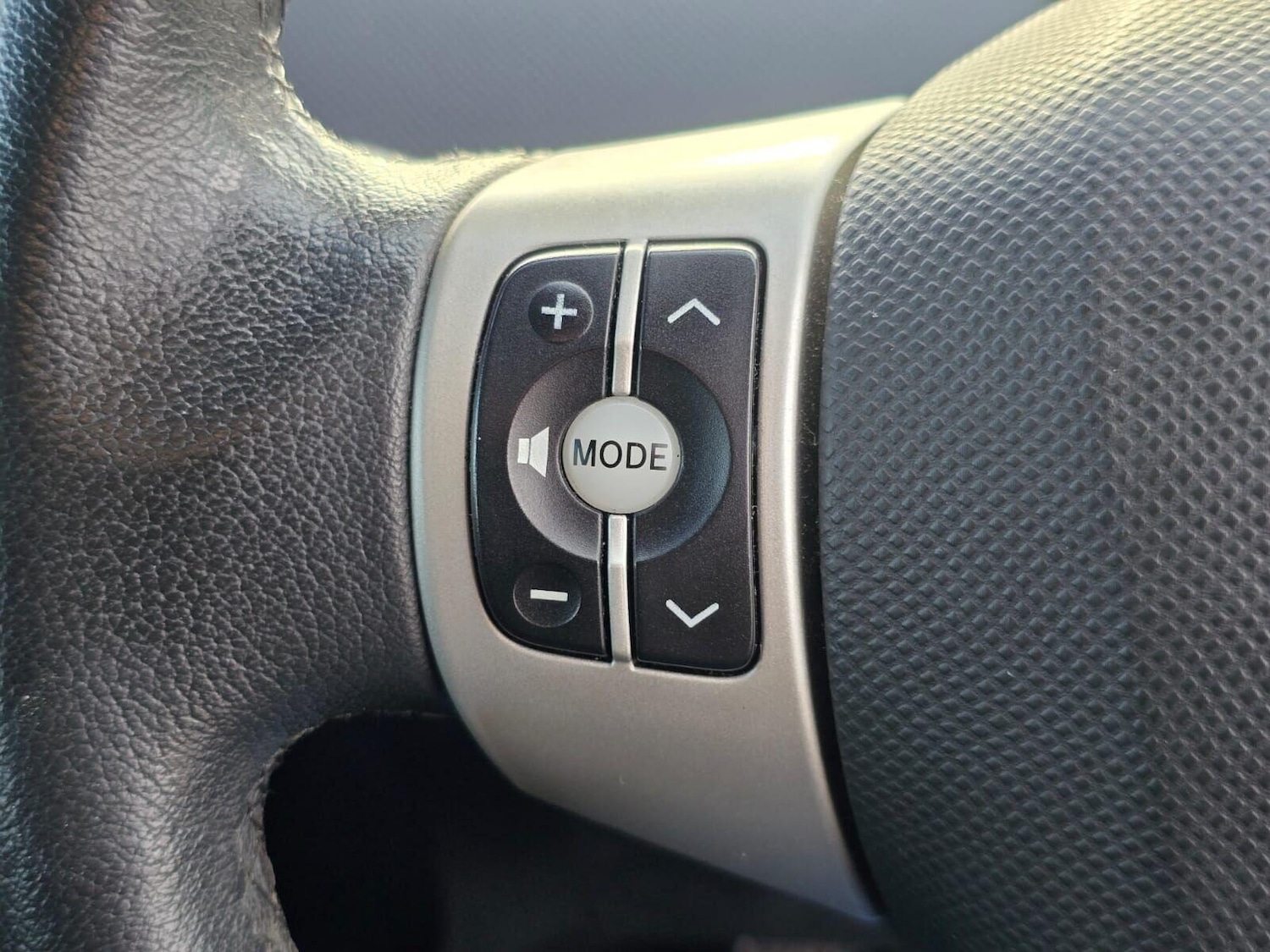 Used Toyota Yaris 2008 for sale - 77032858: Photo 28