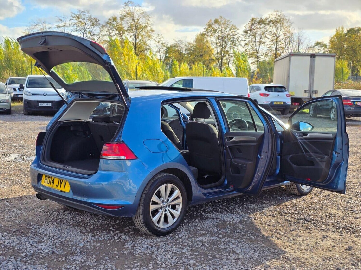 Used Volkswagen Golf 2014 for sale - 76211431: Photo 17