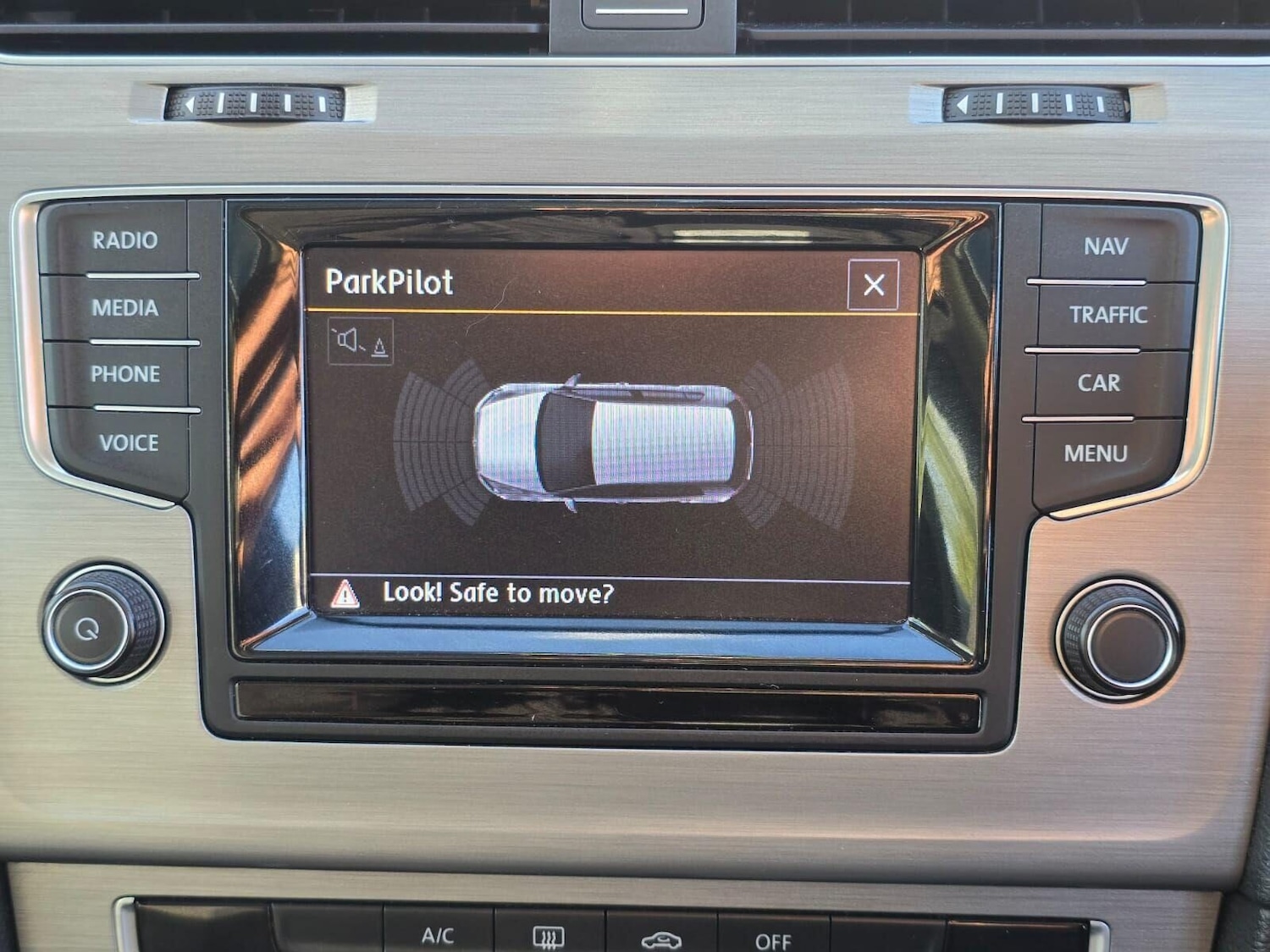 Used Volkswagen Golf 2014 for sale - 76211431: Photo 39