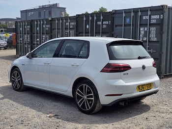 Used Volkswagen Golf 2017 for sale - 78906692: Photo