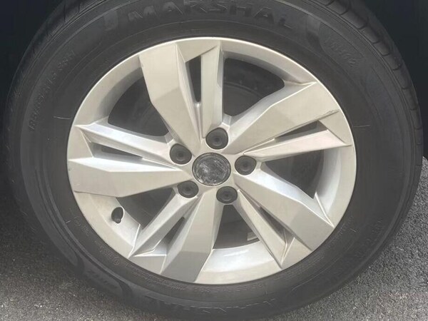 Used Volkswagen Polo 2018 for sale - 76243044: Photo 10