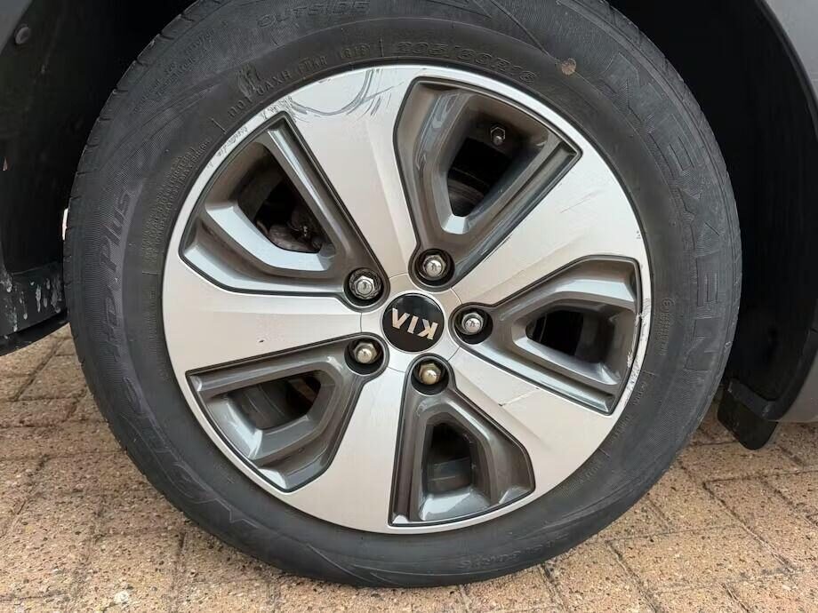 Used Kia Niro 2016 for sale - 77628887: Photo 8