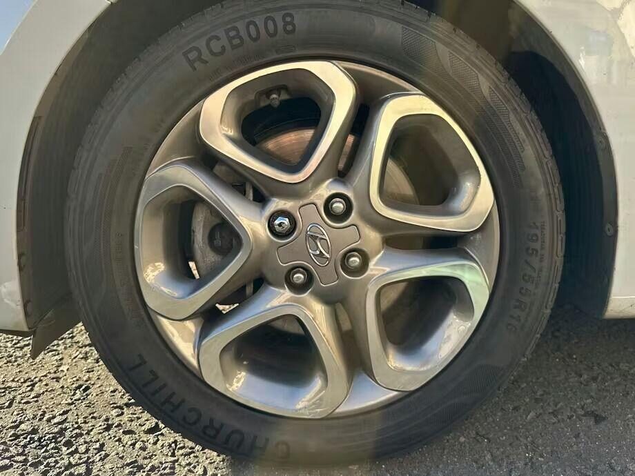 Used Hyundai i20 2019 for sale - 76972544: Photo 10