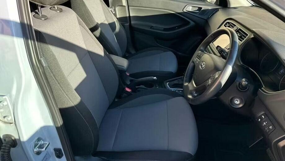 Used Hyundai i20 2019 for sale - 76972544: Photo 6